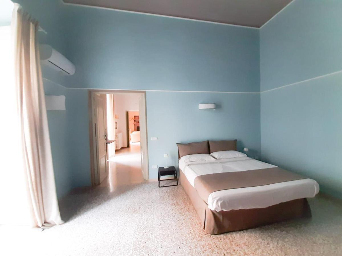 Palazzo Romanelli B&B 特拉尼 外观 照片